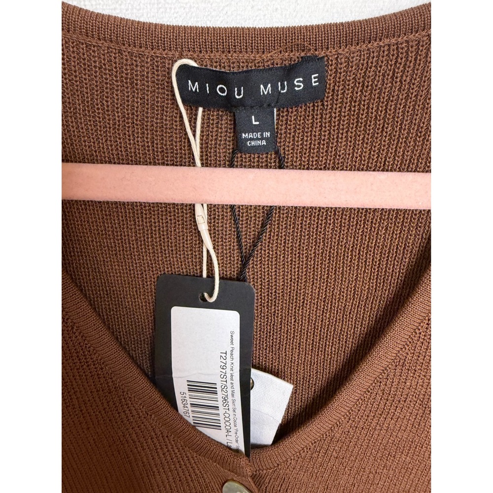 Miou Muse Sweet Peach Knit Vest Cocoa Brown Button Front Cropped Top L T2797ST - Picture 3 of 7